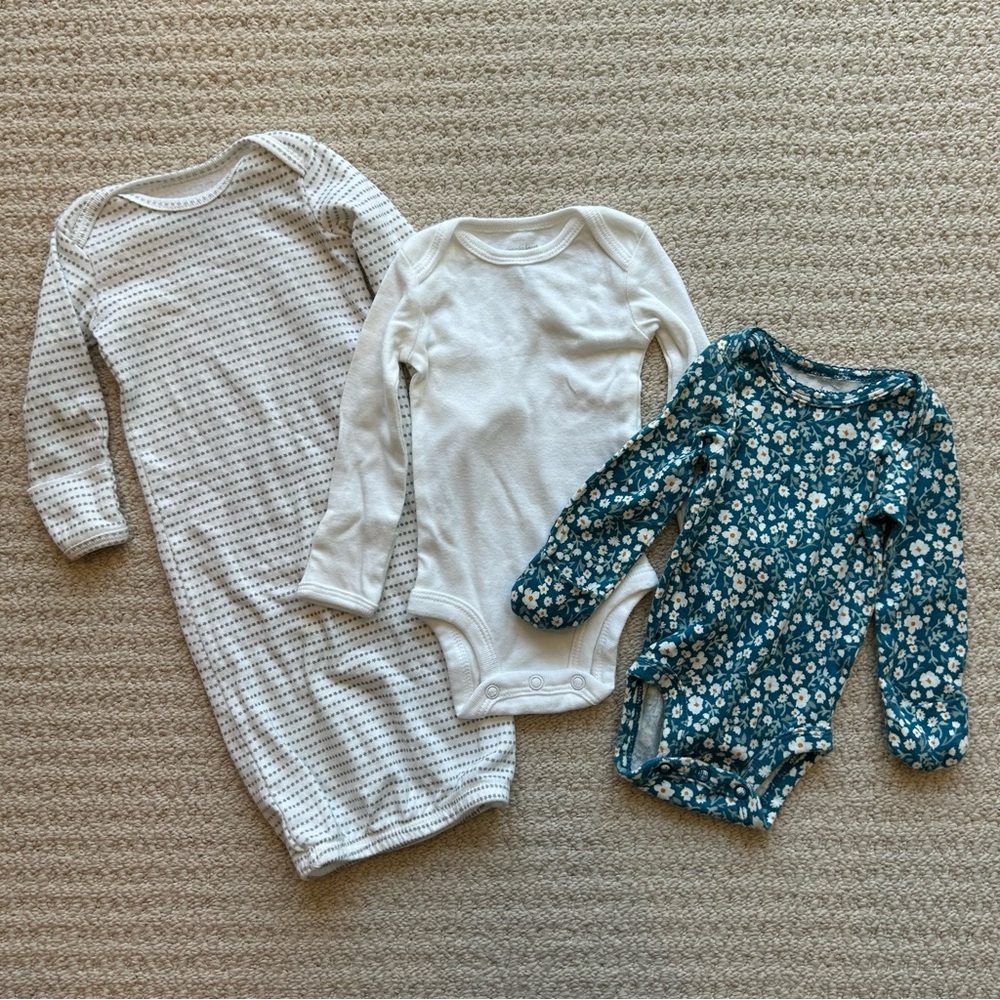 Carter’s Newborn Three Item Long Sleeve Bodysuit Onesie and Sleep Sack Bundle